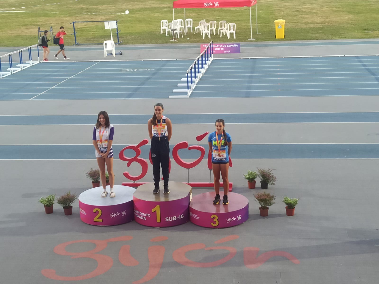 Noa Antón, subcampiona d’Espanya als 100m en el Campionat Sub16 a Gijón