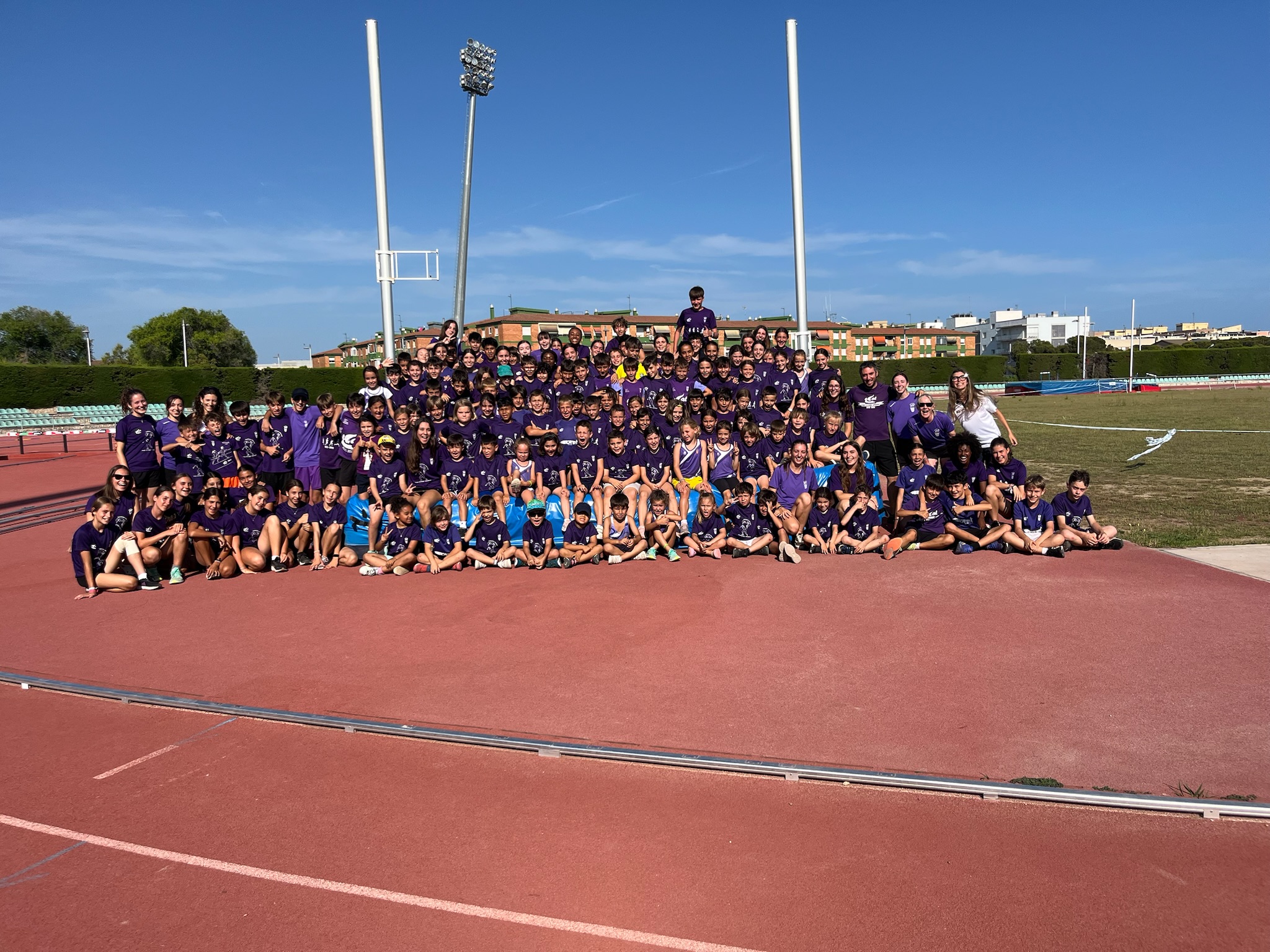 Obertes les inscripcions per a la temporada 2025-2026 de l’ECAT!